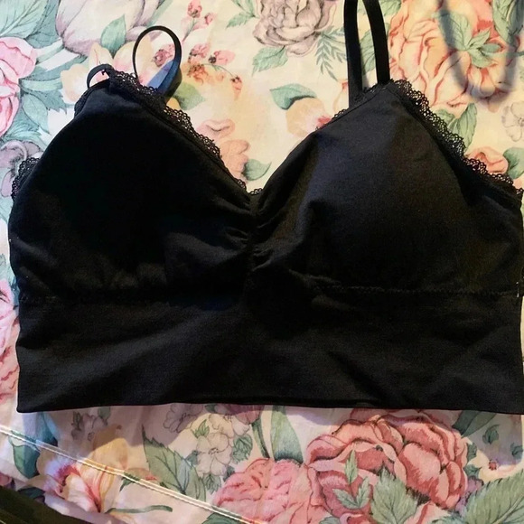 Dip Womens Black Bralette Size Large adjustment strapes, paddling and wirelesss - Picture 1 of 7